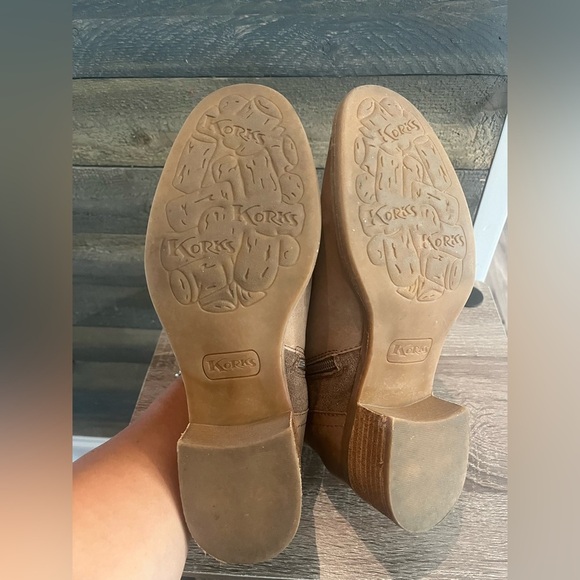 Korks Leather and Suede Zipper Booties Nude Tan Size 6.5 - Picture 11 of 14